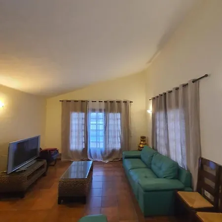 Вилла Exclusively Located Golf With Heated Pool