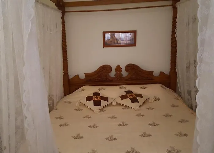 Exclusively Located Golf With Heated Pool Willa *