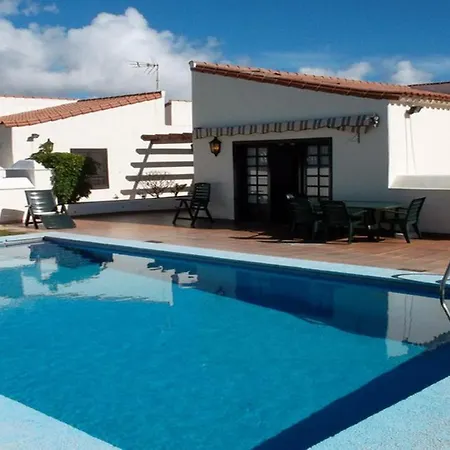 Exclusively Located Golf With Heated Pool * 산미겔데아보나