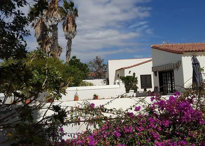 Exclusively Located Golf With Heated Pool Villa