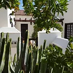 Villa Exclusively Located Golf With Heated Pool San Miguel de Abona